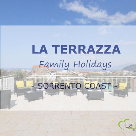 La Terrazza Family Holidays, Sorrento Coaost Villa Sant'Angelo  Екстериор снимка