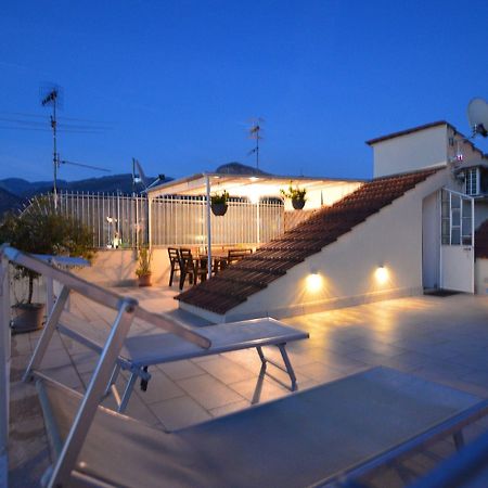 La Terrazza Family Holidays, Sorrento Coaost Villa Sant'Angelo  Екстериор снимка