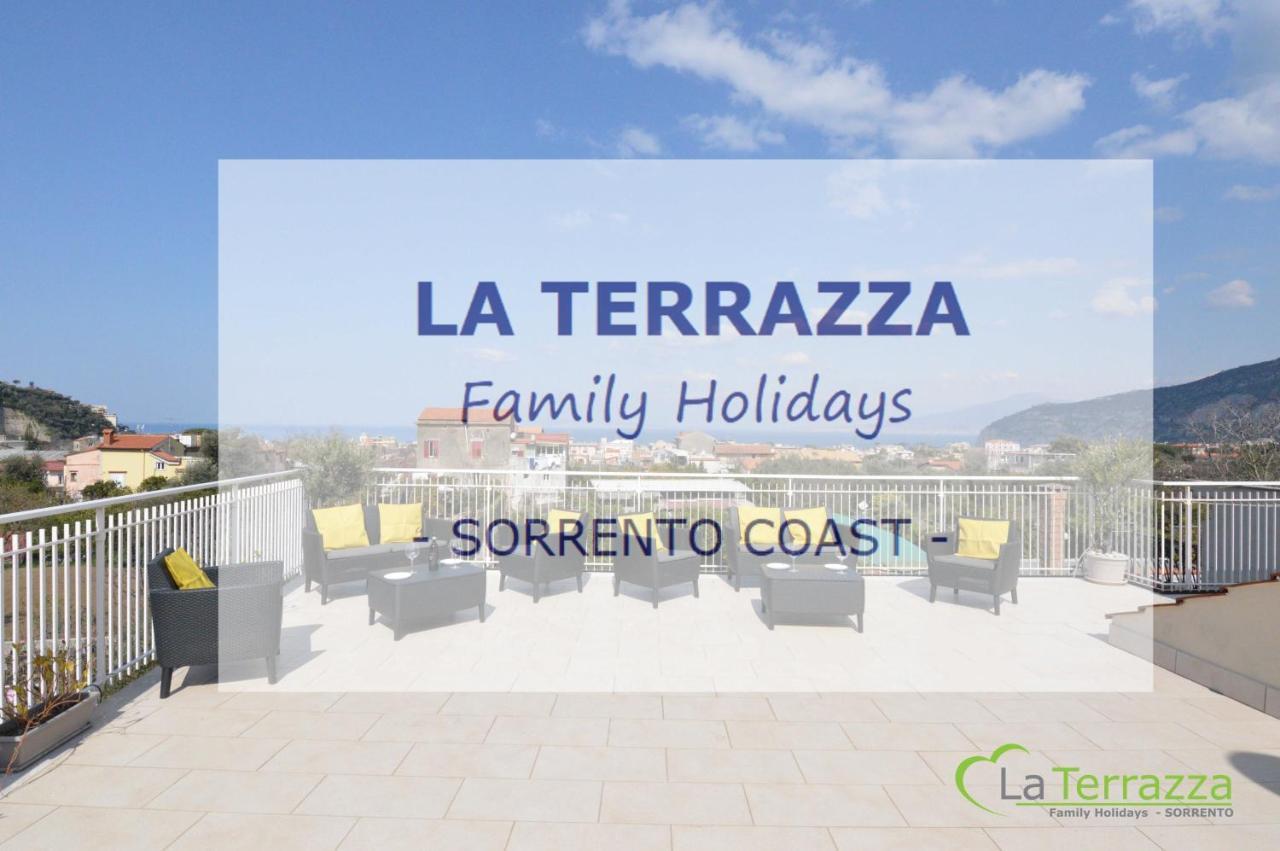 La Terrazza Family Holidays, Sorrento Coaost Villa Sant'Angelo  Екстериор снимка