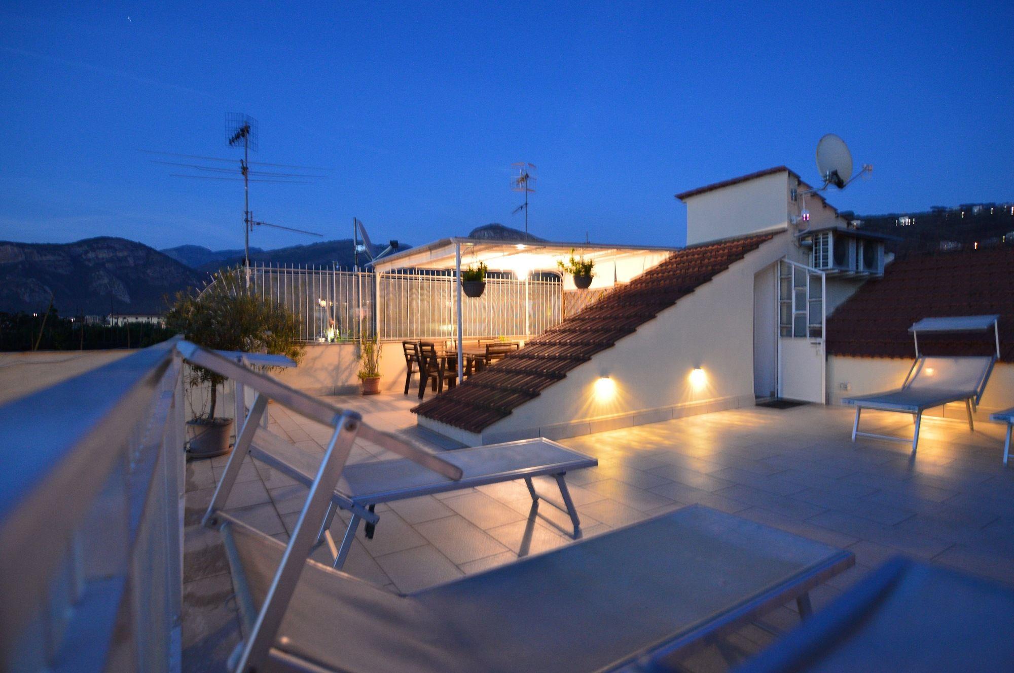 La Terrazza Family Holidays, Sorrento Coaost Villa Sant'Angelo  Екстериор снимка